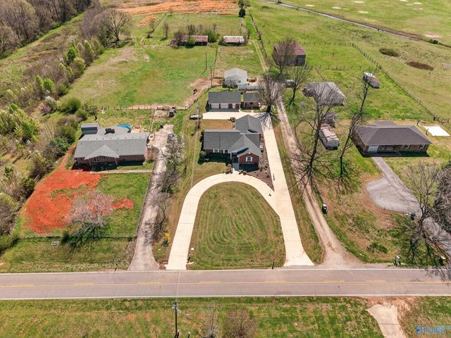 28510 Cedar Hill Road, Ardmore, AL 35739