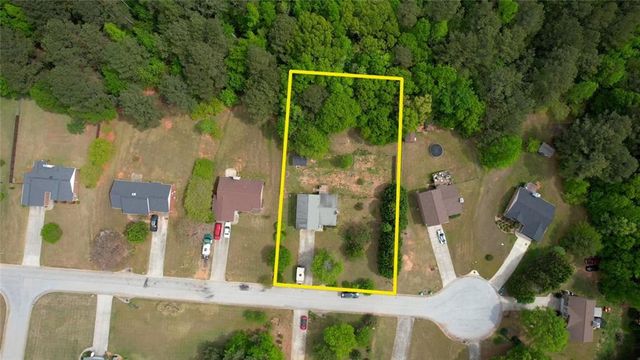 1916 Brenda Street, Statham, GA 30666