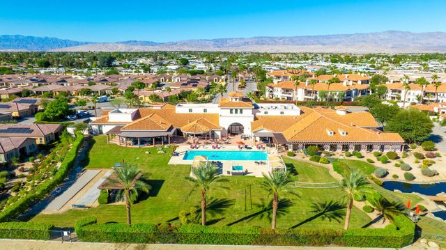 2701 Via Calderia, Palm Desert, CA 92260