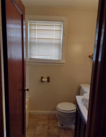 243 Kay St, Wampum, PA 16157