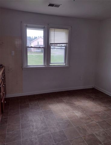 243 Kay St, Wampum, PA 16157