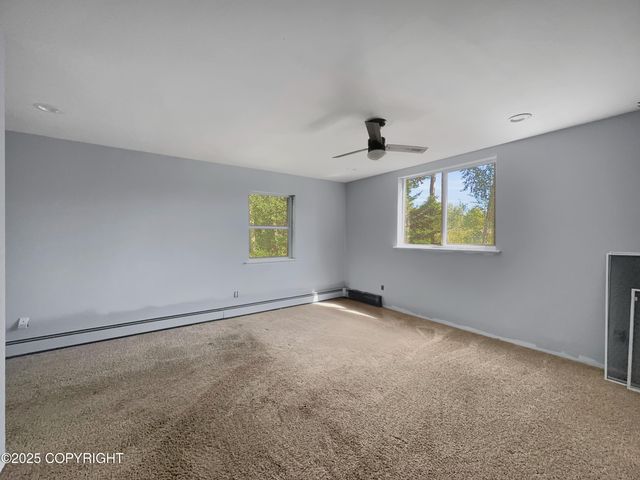 8440 S Yankee Circle, Wasilla, AK 99654