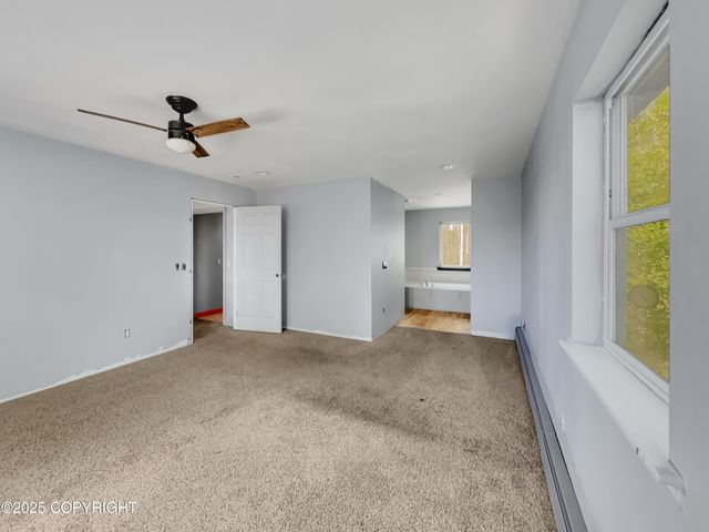 8440 S Yankee Circle, Wasilla, AK 99654