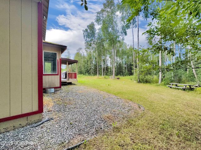 8440 S Yankee Circle, Wasilla, AK 99654