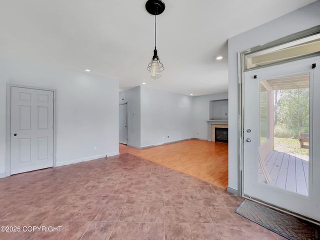 8440 S Yankee Circle, Wasilla, AK 99654
