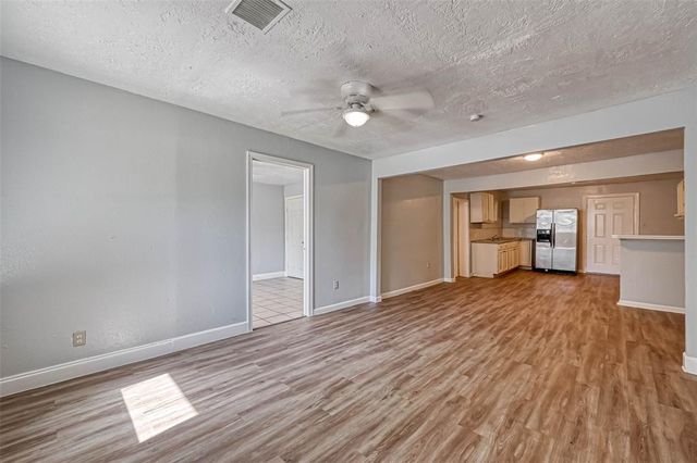 10613 Buffum Street, Houston, TX 77051