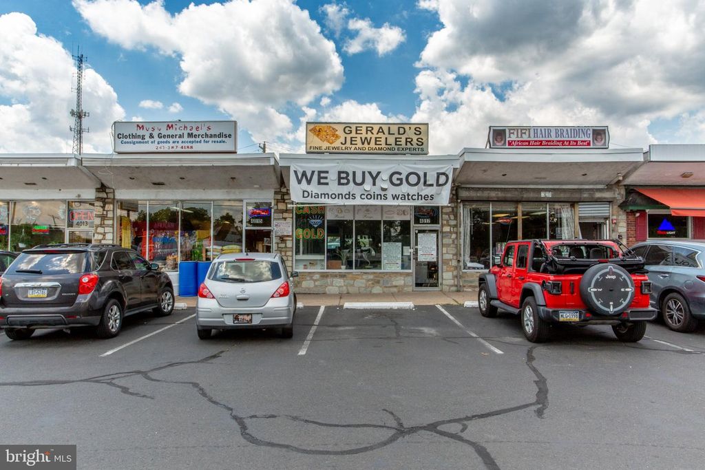 4009 VETERANS HWY, LEVITTOWN, PA 19056 — photo 4