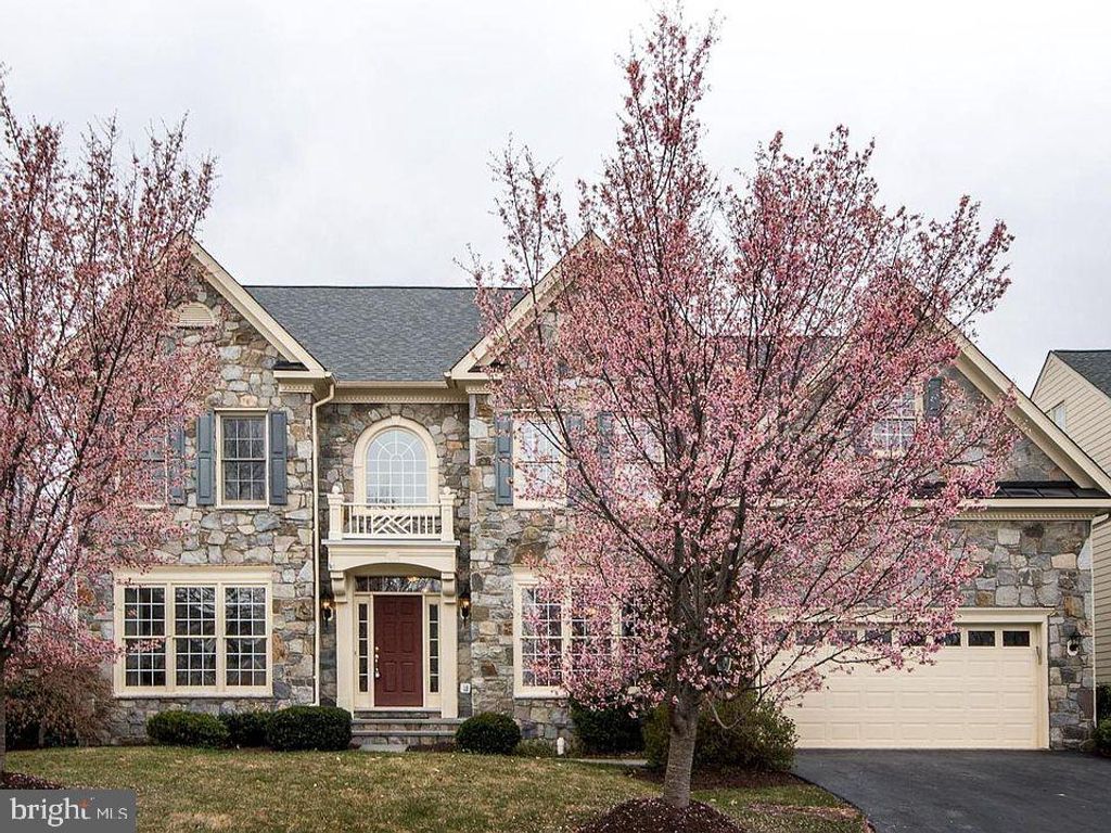 11780 CHANCEFORD DR, Woodbridge, VA 22192