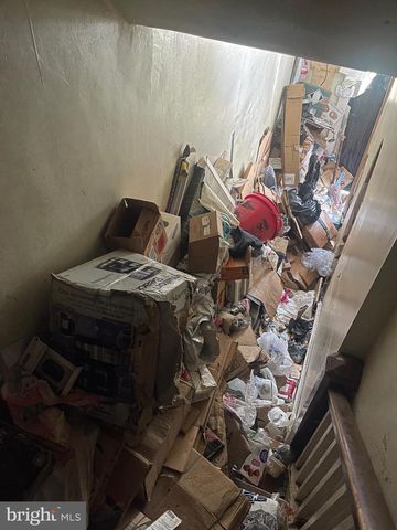 17 E MOWRY ST, Chester, PA 19013