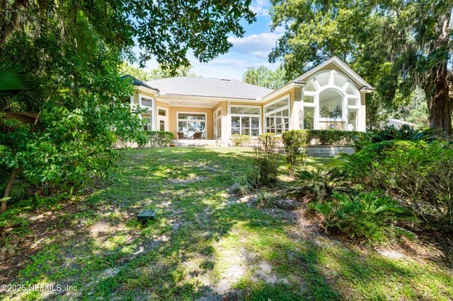686 FREDERIC Drive, Fleming Island, FL 32003