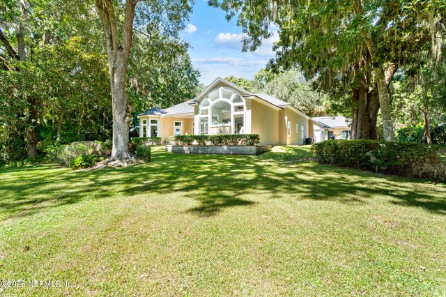 686 FREDERIC Drive, Fleming Island, FL 32003