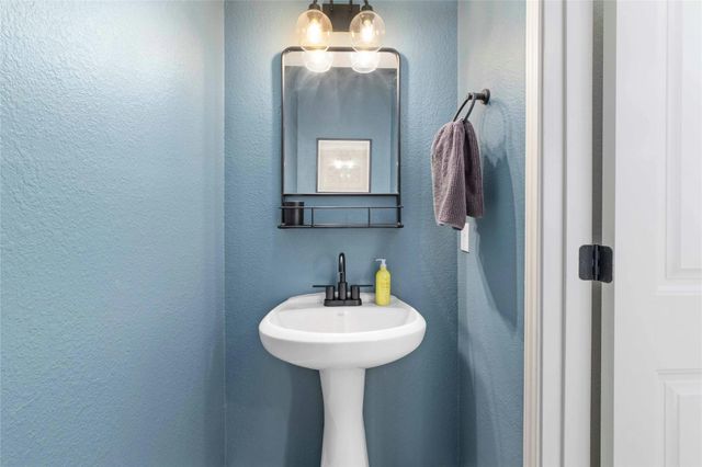 9004 Cattle Baron PATH, Austin, TX 78747