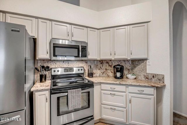 15832 N 60TH Way, Scottsdale, AZ 85254