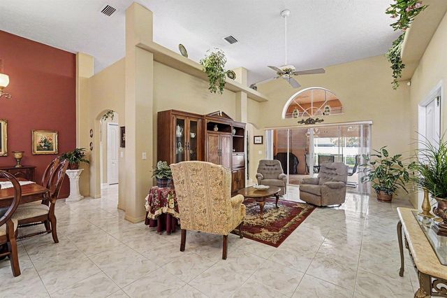 3306 SE Ford Lane SE, Port St. Lucie, FL 34984