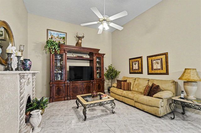 3306 SE Ford Lane SE, Port St. Lucie, FL 34984