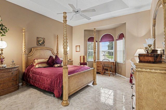 3306 SE Ford Lane SE, Port St. Lucie, FL 34984