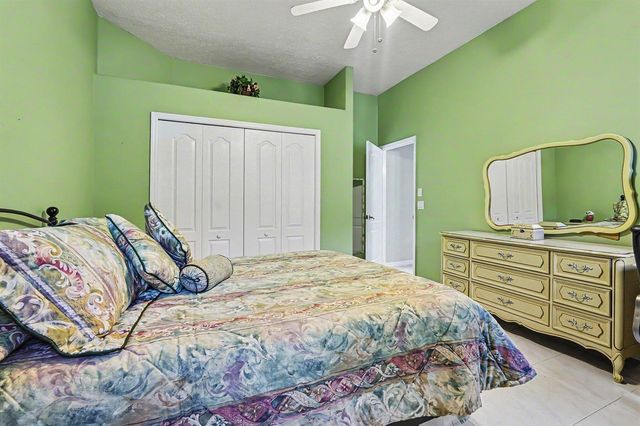 3306 SE Ford Lane SE, Port St. Lucie, FL 34984