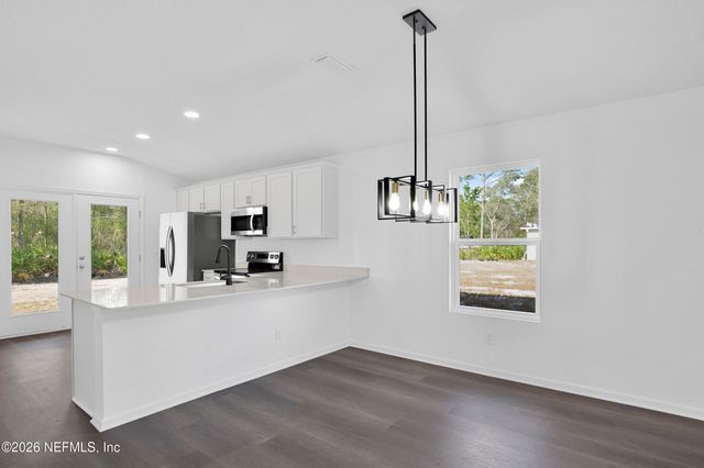 116 SEVILLA STREET Street, East Palatka, FL 32131