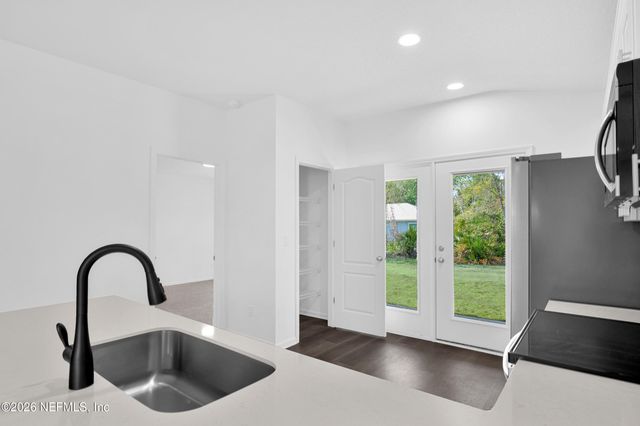 116 SEVILLA STREET Street, East Palatka, FL 32131