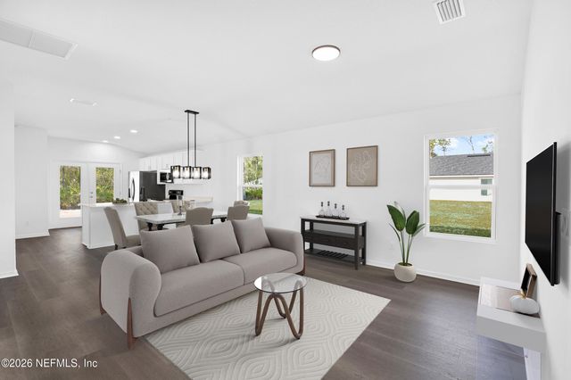 116 SEVILLA STREET Street, East Palatka, FL 32131