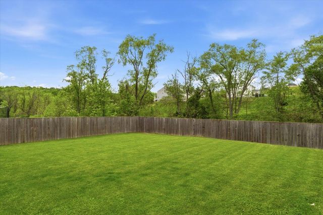 209 Scarlet Dr, Plum Boro, PA 15239