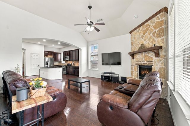 19011 Crest Cove Drive, Cypress, TX 77433
