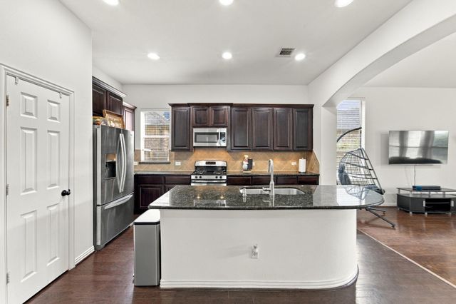 19011 Crest Cove Drive, Cypress, TX 77433