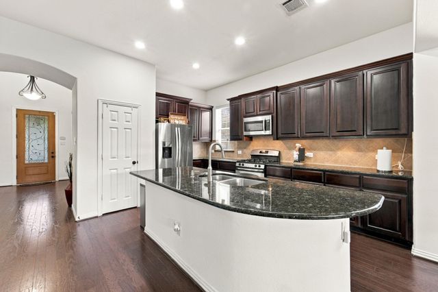 19011 Crest Cove Drive, Cypress, TX 77433