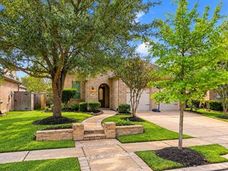 19011 Crest Cove Drive, Cypress, TX 77433