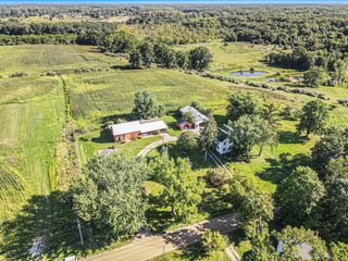 7350 Sanford Road, Cohoctah Twp, MI 48855