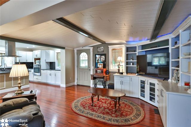 525 Rocky Valley Road, Springfield Twp, PA 18951