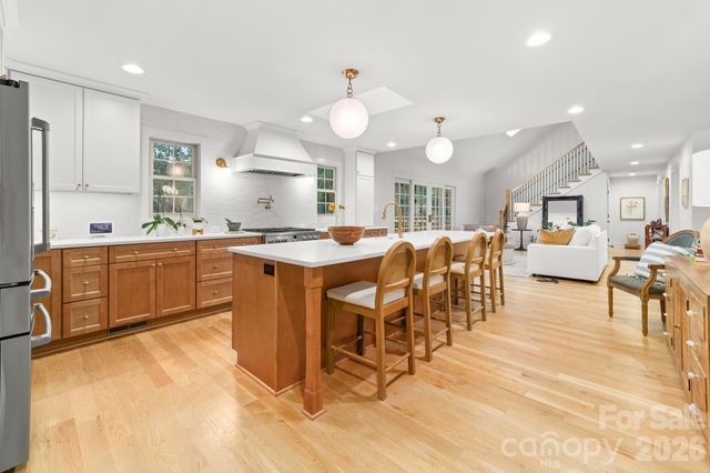 4421 Montibello Drive, Charlotte, NC 28226