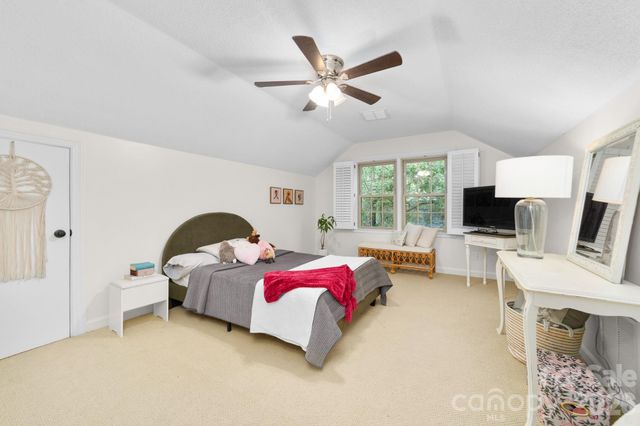 4421 Montibello Drive, Charlotte, NC 28226