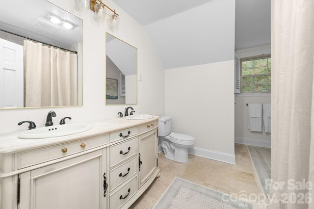4421 Montibello Drive, Charlotte, NC 28226