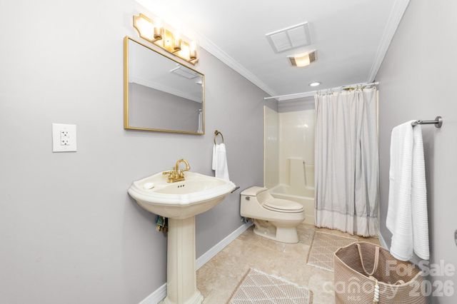 4421 Montibello Drive, Charlotte, NC 28226