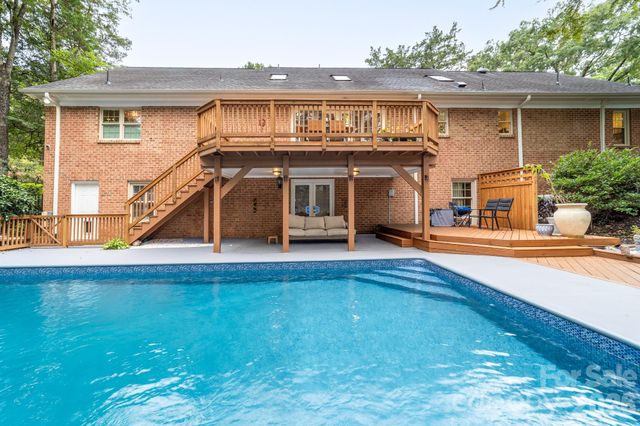 4421 Montibello Drive, Charlotte, NC 28226