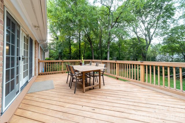 4421 Montibello Drive, Charlotte, NC 28226