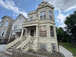4317 W WILCOX Street, Chicago, IL 60624