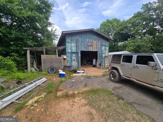 359 Jud Tench Road, Demorest, GA 30535