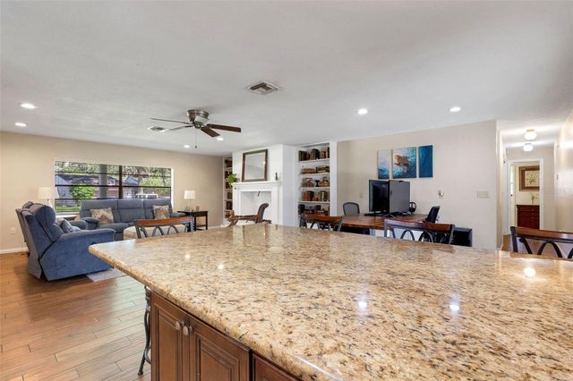 6318 OAK SQUARE W, Lakeland, FL 33813