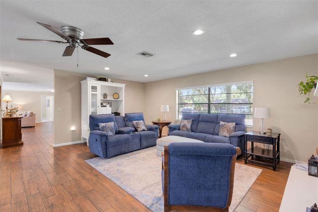 6318 OAK SQUARE W, Lakeland, FL 33813