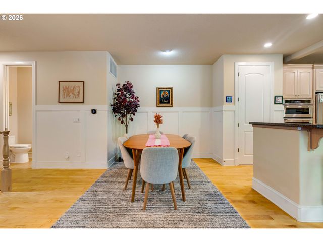 4798 AUBURN Ln, Lake Oswego, OR 97035