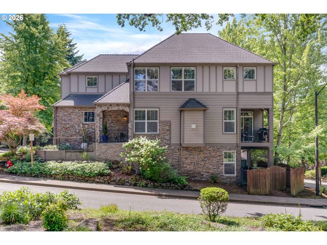 4798 AUBURN Ln, Lake Oswego, OR 97035