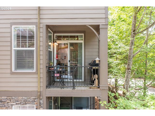 4798 AUBURN Ln, Lake Oswego, OR 97035