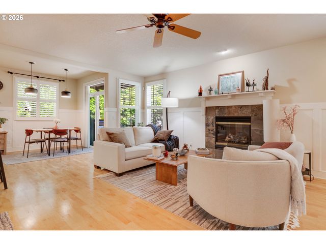 4798 AUBURN Ln, Lake Oswego, OR 97035
