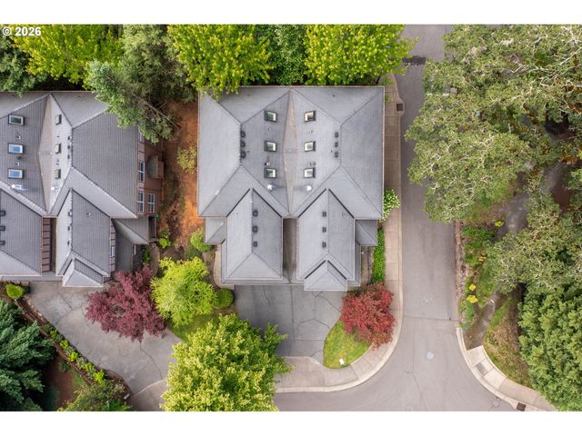 4798 AUBURN Ln, Lake Oswego, OR 97035