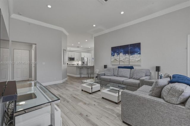 13070 NW 19th St, Pembroke Pines, FL 33028