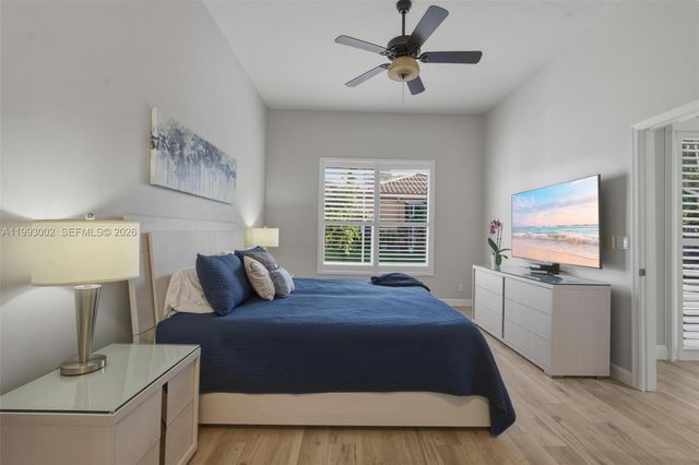 13070 NW 19th St, Pembroke Pines, FL 33028