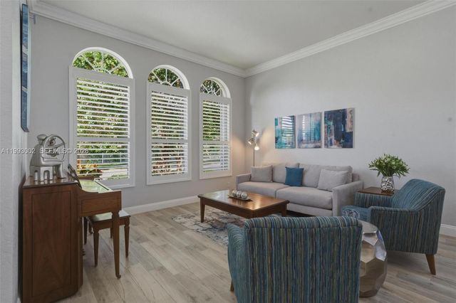 13070 NW 19th St, Pembroke Pines, FL 33028