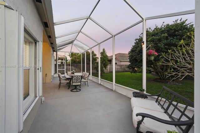 13070 NW 19th St, Pembroke Pines, FL 33028